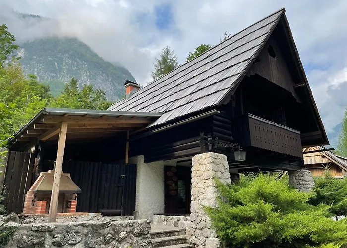 Chalet Red Beech - An Alpine Near *