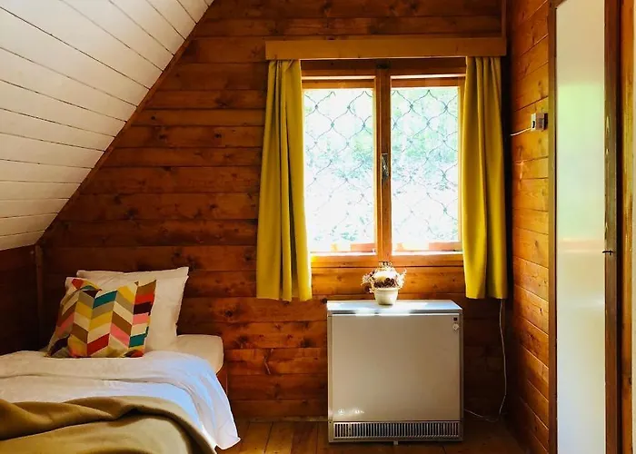 Red Beech - An Alpine Near Chalet